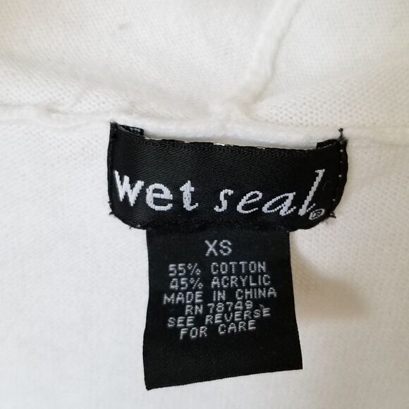Wet Seal Tank Top - Picture 5 of 5